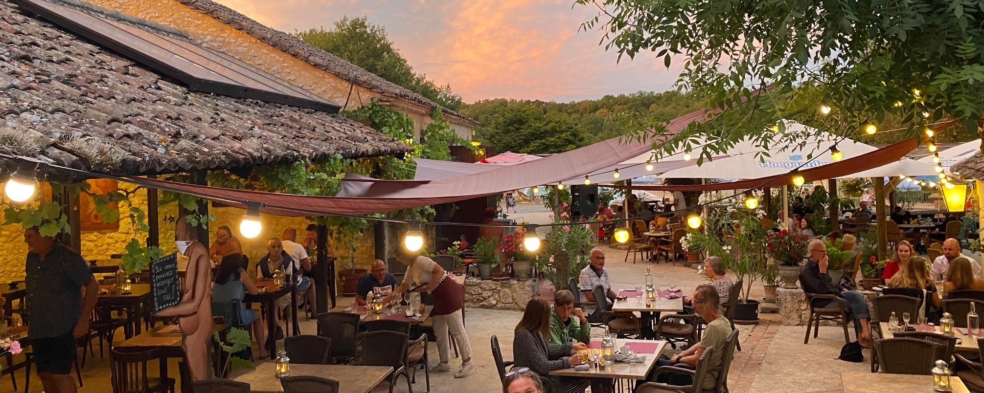 horeca_camping-naturiste_terrasse_restaurant